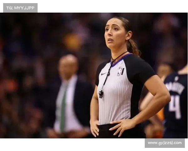 NBA史上仅7位女裁判,现役5人还没吹过季后赛 NBA史上仅7位女裁判,现役5人还没吹过季后赛